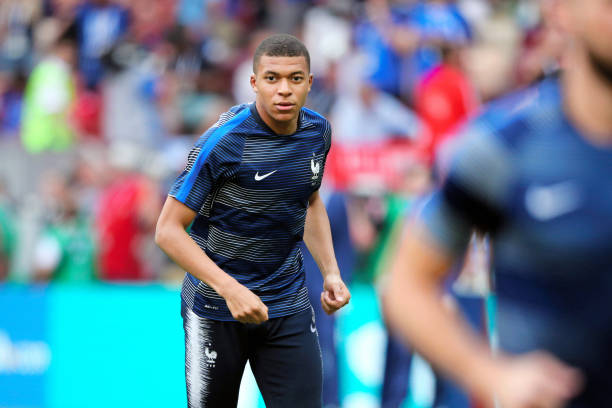 性与权威性 性与权威性